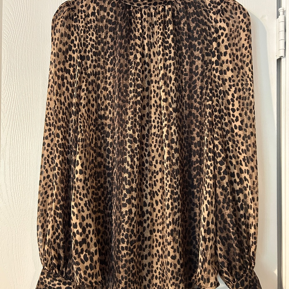 H&M Tan and Cream Ruffled Blouse with Long Sleeves